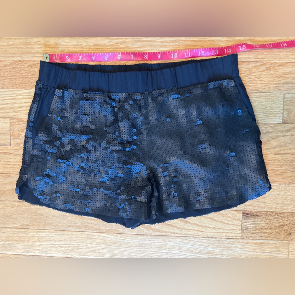 Elizabeth and James Black Sequin Shorts - size XS
